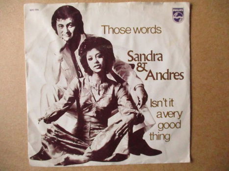 s4282 sandra and andres - those words - 0