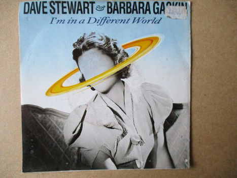 s4616 dave stewart / barbara gaskin - im in a different world - 0