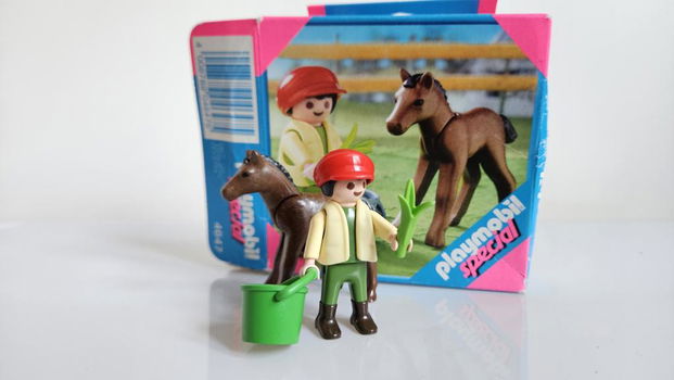 Playmobil 4188 (paardenfamilie) 4185, 4647(met dozen) - 1