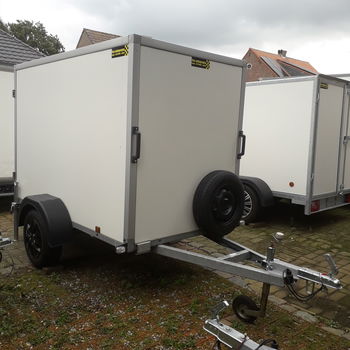 gesloten aanhangwagen powertrailer - 0