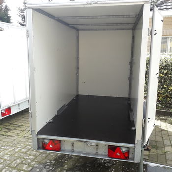 gesloten aanhangwagen powertrailer - 2