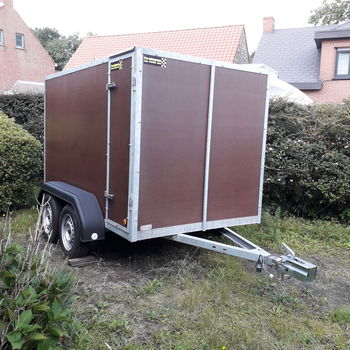 gesloten aanhangwagen roca - 0