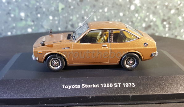 Toyota Starlet 1200 ST 1973 bruin 1:43 Ixo V294 - 0