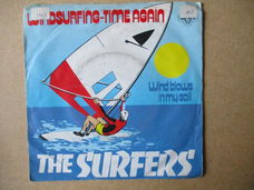 s4779 the surfers - windsurfing time again