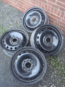 16’’Inch Stalen Voor Renault Traffic Opel Vivaro 5x118 - 4