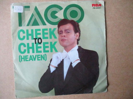 s4966 taco - cheek to cheek - 0