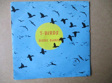 s5035 t-birds - birds dance - 0