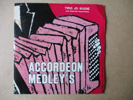 s5043 trio jo budie - accordeon medley's - 0