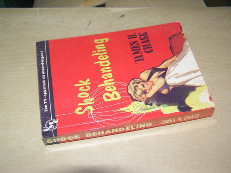 Shock Behandeling-James Hadley Chase(UMC Real 50) - 2