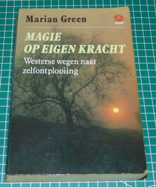 Magie op eigen kracht - Marian Green