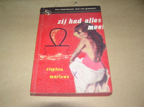 Zij had alles mee-Stephen Marlowe(UMC Real 86) - 0