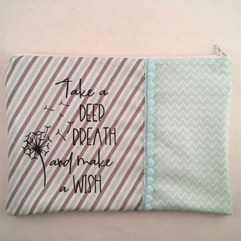 Etui/toilettas/projectbag met quote in grijs, turquoise, wit - 0