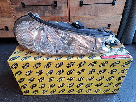 Ford Mondeo MK2 Koplamp Magneti Marelli LPF491 710301098204 Rechts - 0