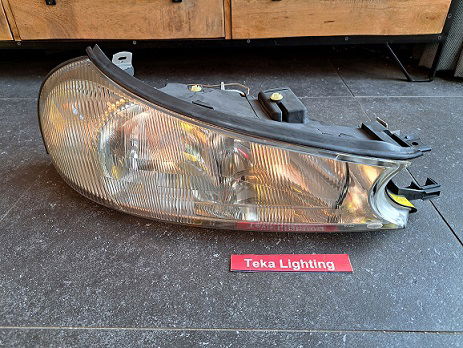 Ford Mondeo MK2 Koplamp Magneti Marelli LPF491 710301098204 Rechts - 1