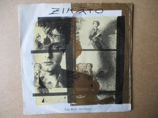 s5478 zikato - the ring of gold