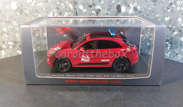 Porsche Macan GTS TRACK CAR Le Mans 2018 1:43 Spark SP037 - 3