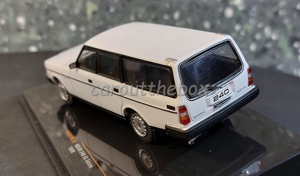 Volvo 240 GL Estate 1990 wit 1:43 Ixo V1104 - 2