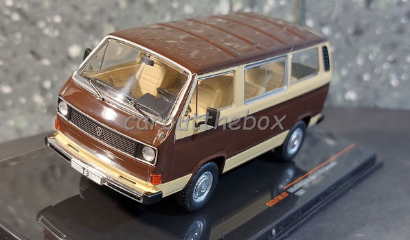 Volkswagen T3 Caravelle 1981 bruin 1:43 Ixo V1105 - 1