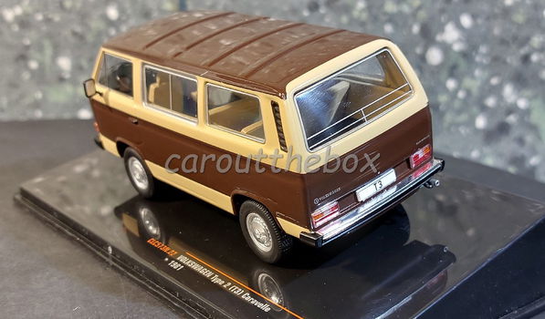 Volkswagen T3 Caravelle 1981 bruin 1:43 Ixo V1105 - 2