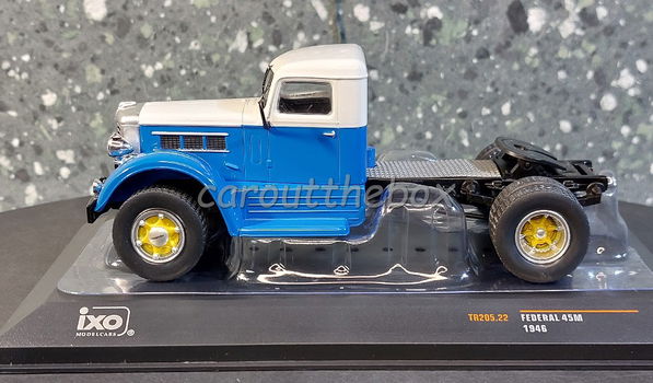 Federal 45M 1946 wit/blauw 1:43 Ixo V1106 - 0