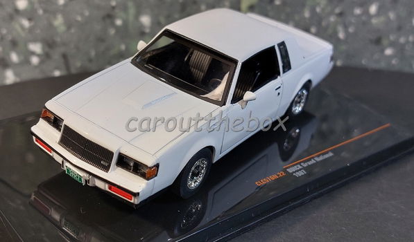 Buick Grand National 1987 wit 1:43 Ixo V1108 - 1