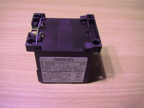 Relais Omron J7K-AMA-01-D relais magneetschakelaar 24 V DC - 6