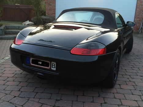 Porsche boxster 2500cc, 1997, 226000km, zwart metalic, zwarte 18