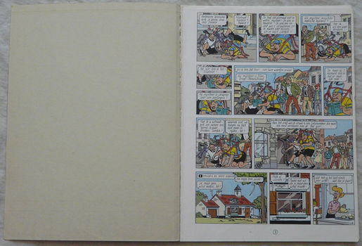 Strip Boek, Suske en Wiske, De Kleine Postruiter, Plus Nr.32, Standaard Uitgeverij, 1994.(Nr.1) - 1