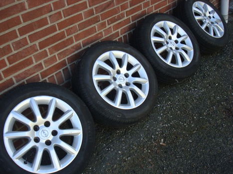 16''Originele Opel Velgen en Banden Steek 5x110 - 2