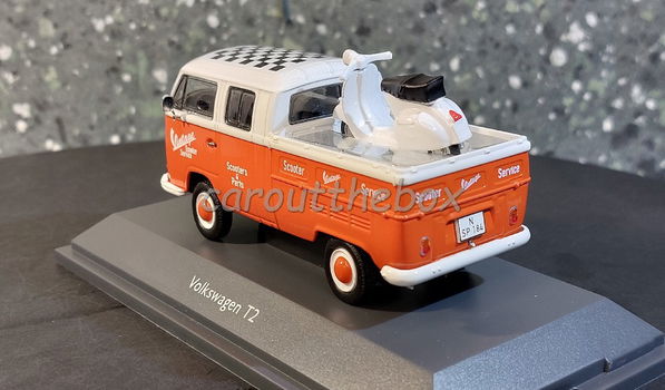 Volkswagen T2 Vespa scooter 1:43 Schuco Sch184 - 2