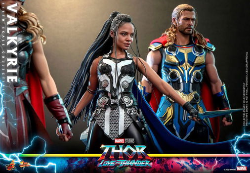 Hot Toys MMS673 Thor Love and Thunder Valkyrie - 5