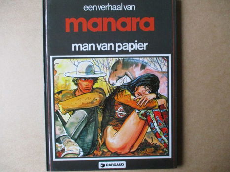adv9238 man van papier hc - 0