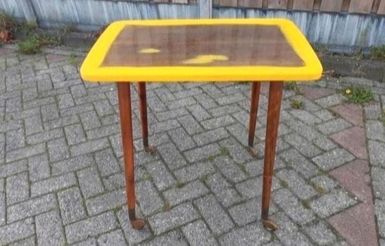 Antieke oude houten tafel - 0