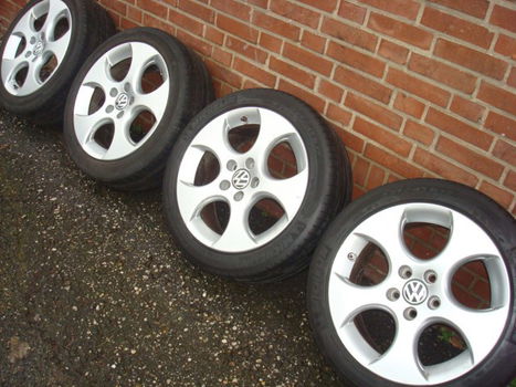 17''Originele GTI Velgen en Banden Steek 5x112 - 1