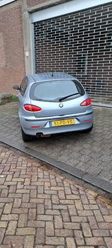 Te koop Alfa Romeo 147 - 4