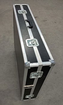 Grote platte flightcase (zie tekst) - 1