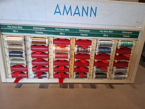 Mettler/Amann Multicolor Borduurgaren 200mtr. plus kast - 0