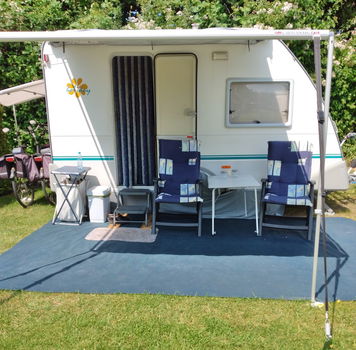 te Koop Caravan van het type Eifelland Holiday. - 6