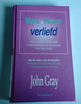 Mars En Venus Verliefd - Inspirerende en oprechte liefdesverhalen uit de praktijk van John Gray - 0