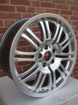 19'' inch BMW M3 Velgen Steek 5x120 - 1