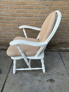 HEERLIJKE RELAX STOEL INCL. SCHONE KUSSENS.