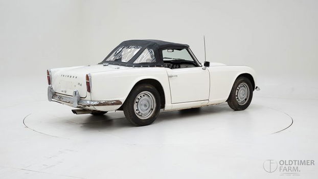 Triumph TR4 '62 CH3061L - 7