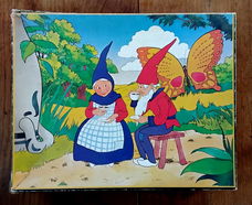 Vintage kinderpuzzel van Van Nelle - Piggelmee en zijn Vrouwtje