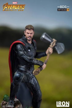 Iron Studios Avengers Infinity War Art Scale Statue Thor - 3