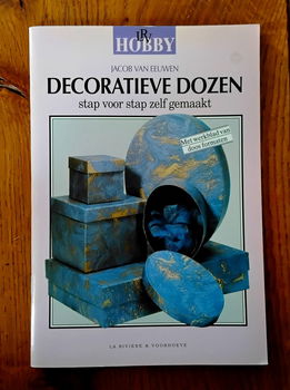 Boek: Decoratieve dozen - stap voor stap zelf gemaakt - 0