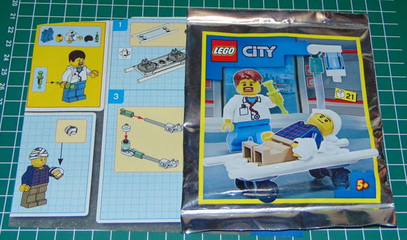 Lego City - dokter en patiënt - 0