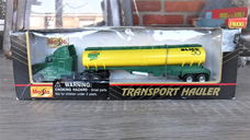 Maisto transport hauler