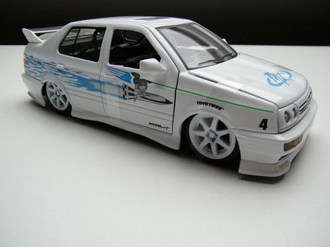 Volkswagen Jetta A3 – Fast and Furious – Jada Toys modelauto 1:24 - 0