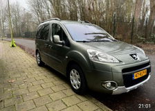 Te koop Peugeot partner 1.4 5 personen