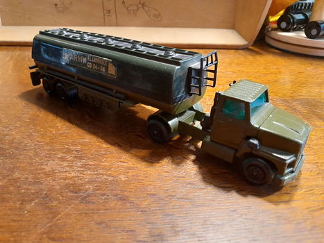 Matchbox super kings K 16 / K115 army tankwagen - 3